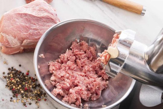 Utilisation d'un hachoir à viande